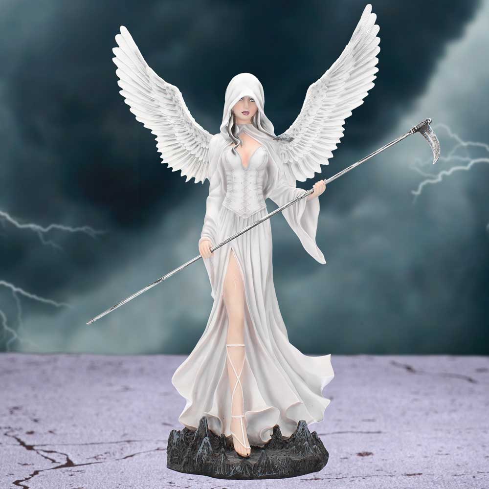 Mercy. 61cm